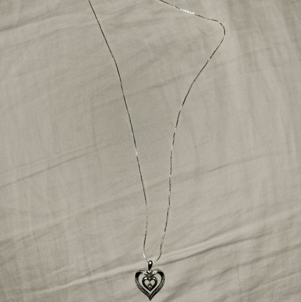 Silver Diamond heart necklace